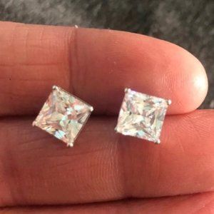 14k Screw Post Studs